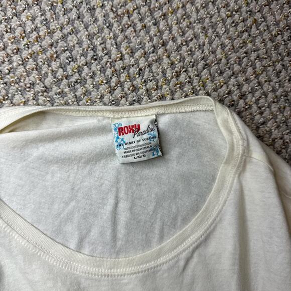 Cute vintage y2k Roxy floral logo t-shirt - Picture 7 of 8